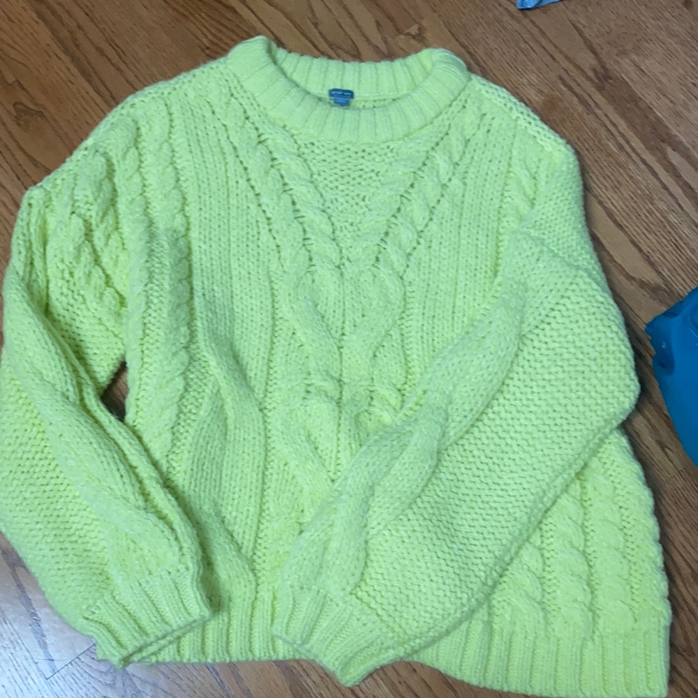 neon yellow heavy knit sweater